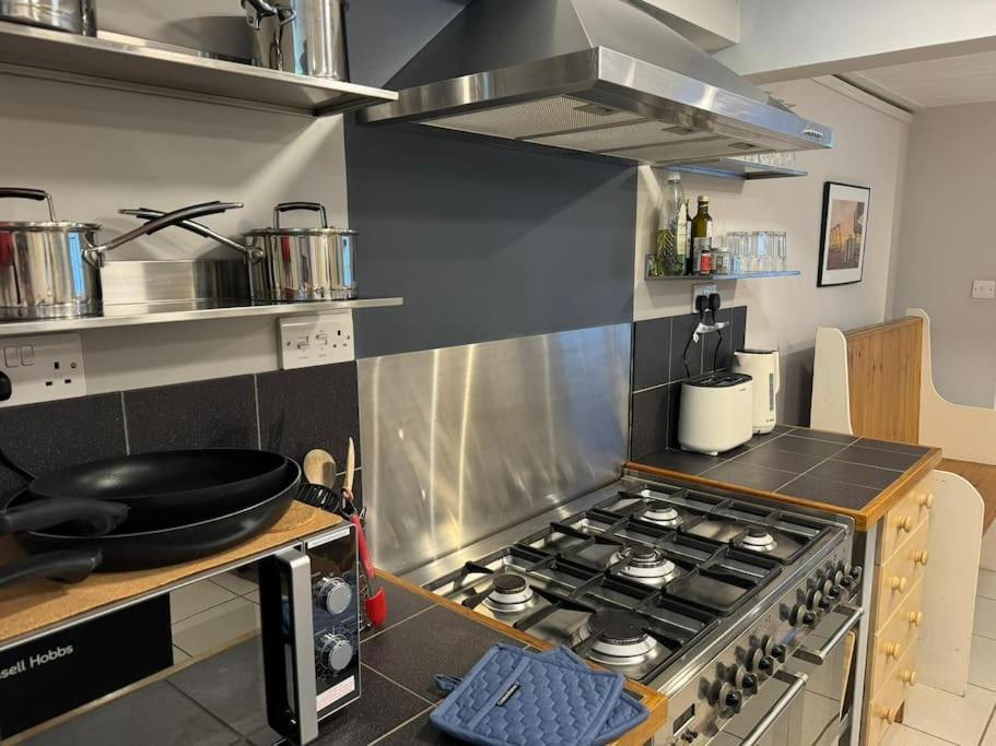 2 Bed Georgian Cottage, Ramsgate Exteriör bild